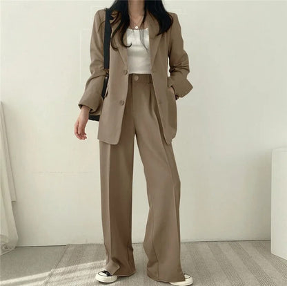 Blazer élégant femme – Veste chic et pantalon droit pour tenue habillée