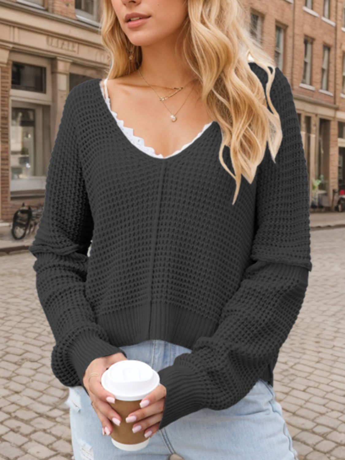 Pull élégant femme – Décolleté en V chic et confortable pour toutes occasions