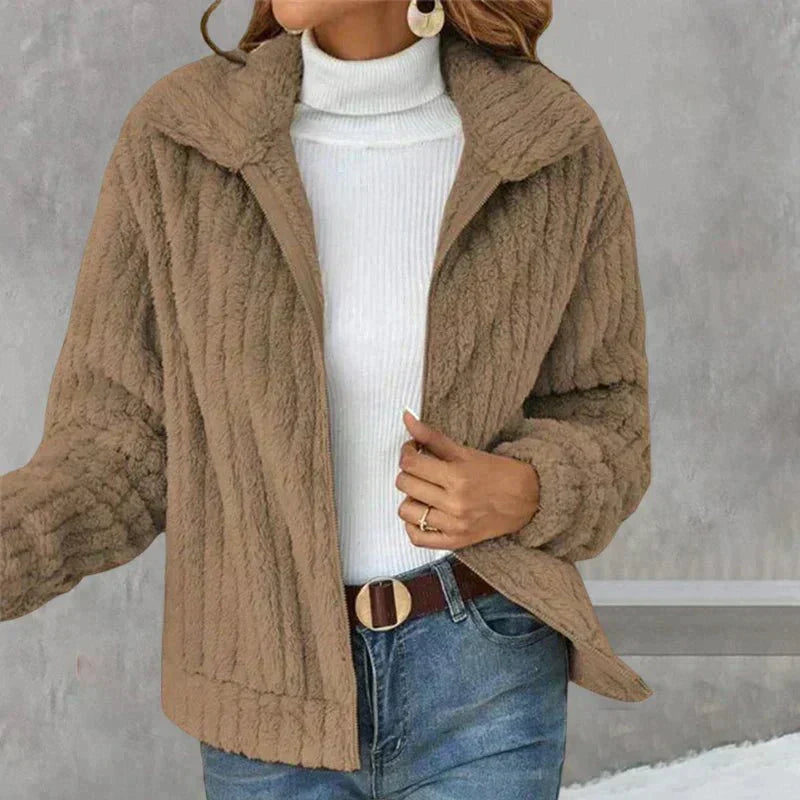 Cardigan peluche femme – Veste douce et chaude pour hiver chic